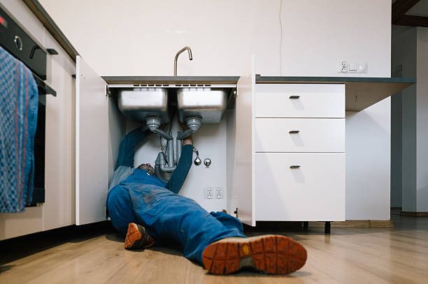 Professional Drain Cleaning technician working in Ruthven, IA